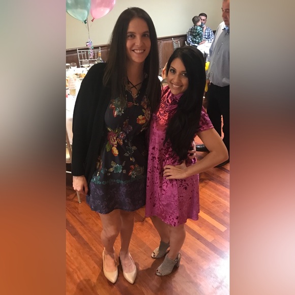 Design lab velvet dress - Picture 5 of 5